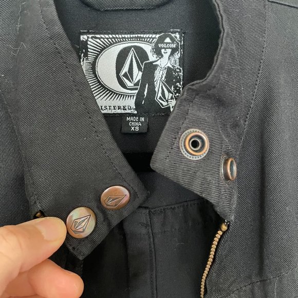 Volcom jacket - Picture 3 of 4